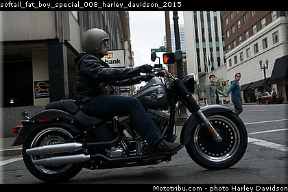 softail_fat_boy_special_008_harley_davidson_2015.jpg