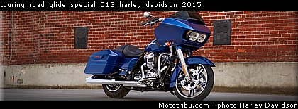 touring_road_glide_special_013_harley_davidson_2015.jpg