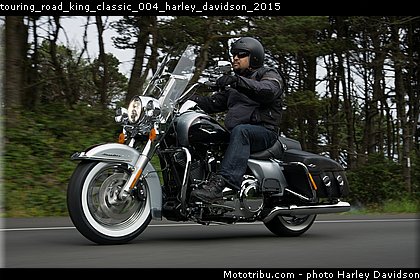 touring_road_king_classic_004_harley_davidson_2015.jpg