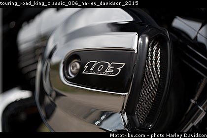 touring_road_king_classic_006_harley_davidson_2015.jpg