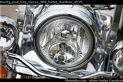 touring_road_king_classic_008_harley_davidson_2015.jpg