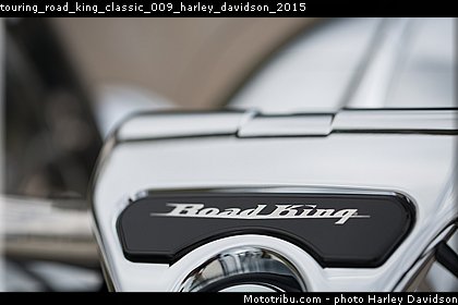 touring_road_king_classic_009_harley_davidson_2015.jpg