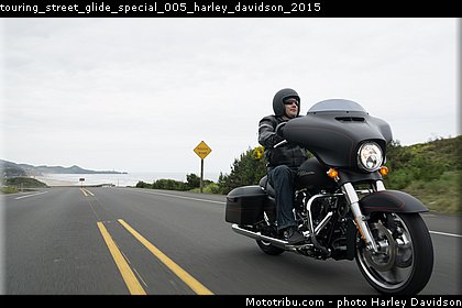 touring_street_glide_special_005_harley_davidson_2015.jpg