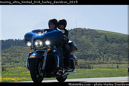 touring_ultra_limited_018_harley_davidson_2015.jpg