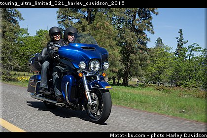 touring_ultra_limited_021_harley_davidson_2015.jpg