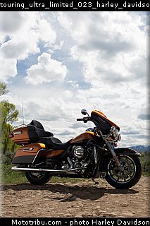 touring_ultra_limited_023_harley_davidson_2015.jpg