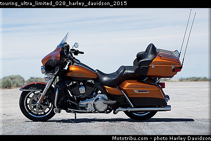 touring_ultra_limited_028_harley_davidson_2015.jpg