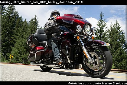 touring_ultra_limited_low_005_harley_davidson_2015.jpg