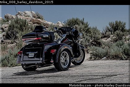 trike_008_harley_davidson_2015.jpg