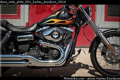 dyna_wide_glide_001_harley_davidson_2016.jpg