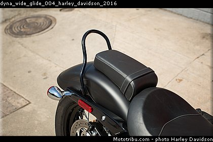 dyna_wide_glide_004_harley_davidson_2016.jpg