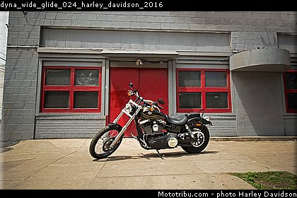 dyna_wide_glide_024_harley_davidson_2016.jpg