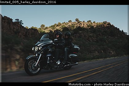 limited_005_harley_davidson_2016.jpg