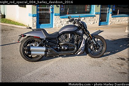 night_rod_special_004_harley_davidson_2016.jpg