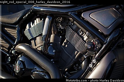 night_rod_special_008_harley_davidson_2016.jpg