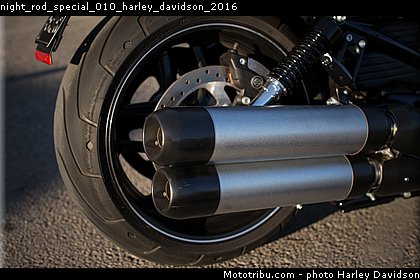 night_rod_special_010_harley_davidson_2016.jpg