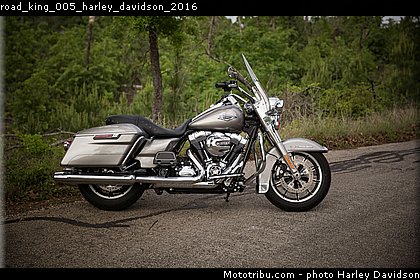 road_king_005_harley_davidson_2016.jpg