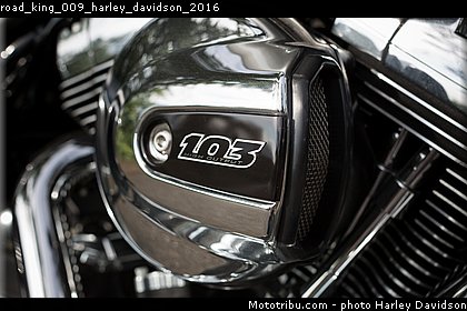road_king_009_harley_davidson_2016.jpg