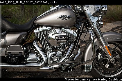 road_king_010_harley_davidson_2016.jpg