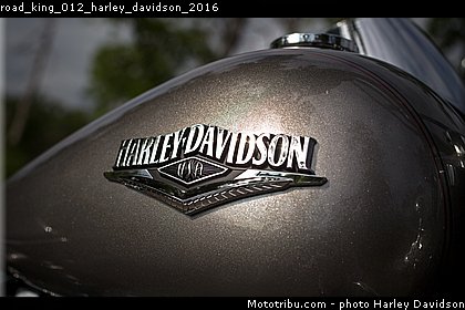 road_king_012_harley_davidson_2016.jpg
