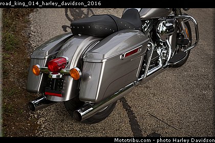road_king_014_harley_davidson_2016.jpg