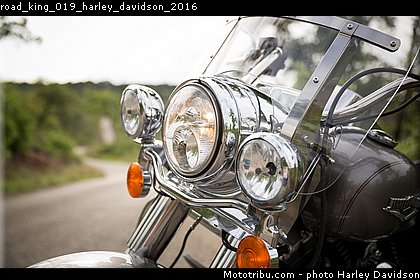 road_king_019_harley_davidson_2016.jpg