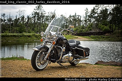 road_king_classic_002_harley_davidson_2016.jpg