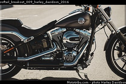 softail_breakout_009_harley_davidson_2016.jpg
