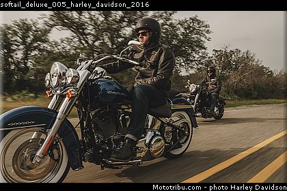 softail_deluxe_005_harley_davidson_2016.jpg