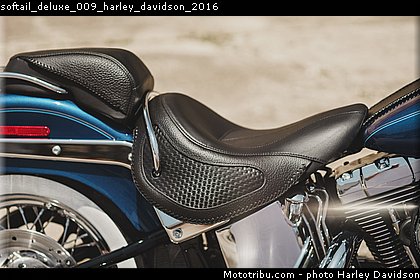 softail_deluxe_009_harley_davidson_2016.jpg