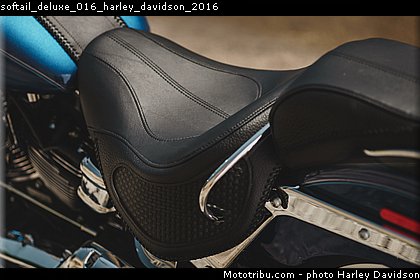 softail_deluxe_016_harley_davidson_2016.jpg