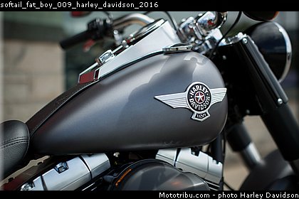 softail_fat_boy_009_harley_davidson_2016.jpg