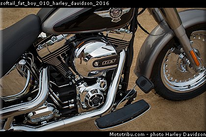 softail_fat_boy_010_harley_davidson_2016.jpg