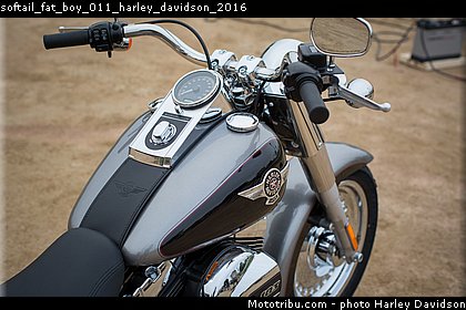 softail_fat_boy_011_harley_davidson_2016.jpg
