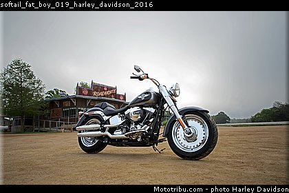 softail_fat_boy_019_harley_davidson_2016.jpg