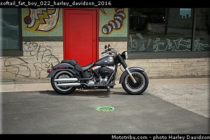 softail_fat_boy_022_harley_davidson_2016.jpg