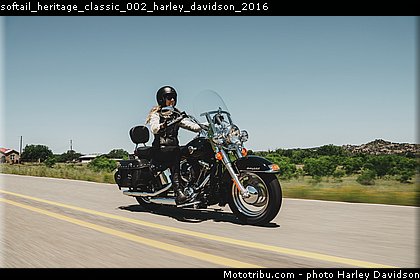 softail_heritage_classic_002_harley_davidson_2016.jpg