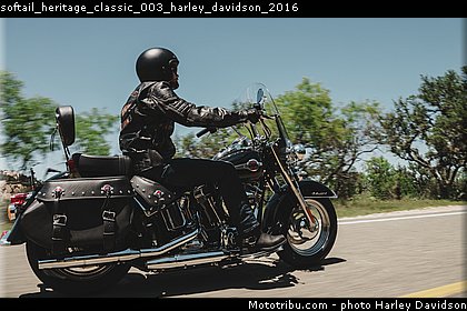 softail_heritage_classic_003_harley_davidson_2016.jpg
