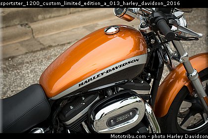 sportster_1200_custom_limited_edition_a_013_harley_davidson_2016.jpg