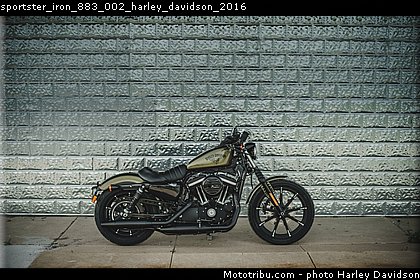sportster_iron_883_002_harley_davidson_2016.jpg