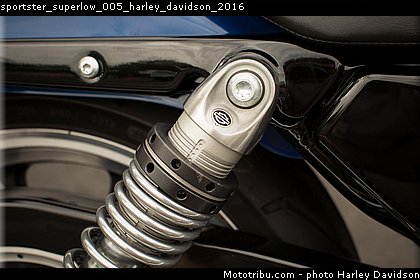 sportster_superlow_005_harley_davidson_2016.jpg