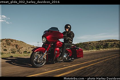 street_glide_002_harley_davidson_2016.jpg