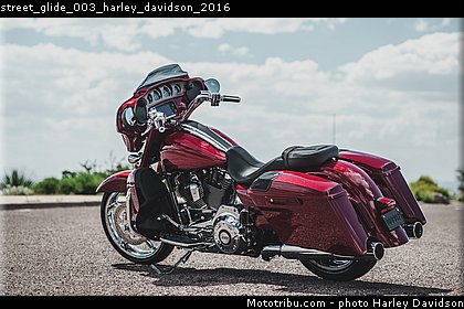 street_glide_003_harley_davidson_2016.jpg