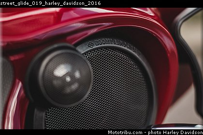 street_glide_019_harley_davidson_2016.jpg