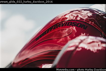 street_glide_022_harley_davidson_2016.jpg