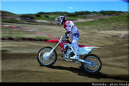 honda_2013_crf_450r_01.jpg