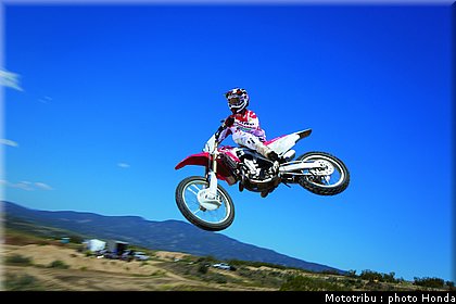 honda_2013_crf_450r_03.jpg