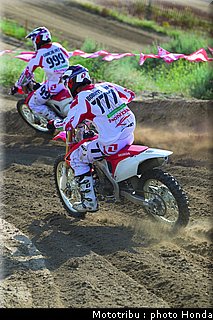 honda_2013_crf_450r_05.jpg