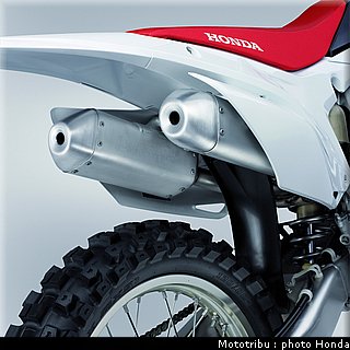 honda_2013_crf_450r_28.jpg