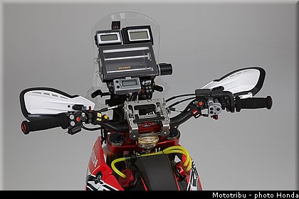honda_450_crf_rallye_2013_12.jpg